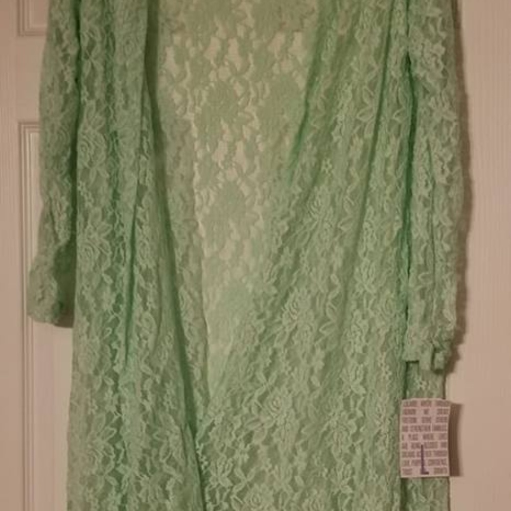new mint lace Lg sarah lularoe cover up